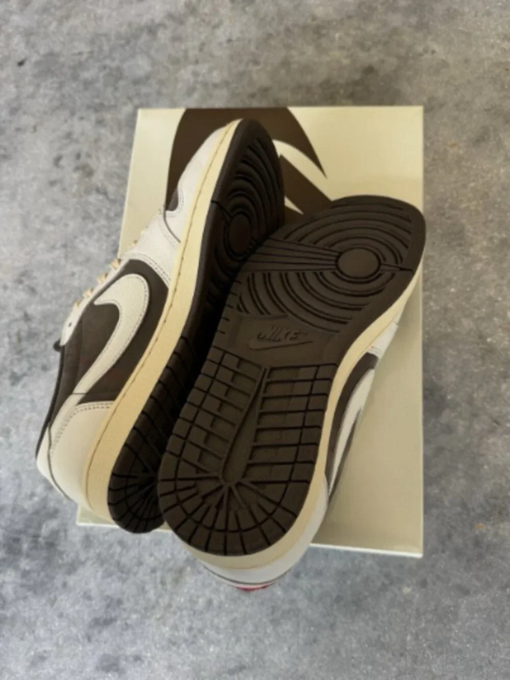 Nike Air Jordan 1 Low OG SP Travis Scott Reverse Mocha